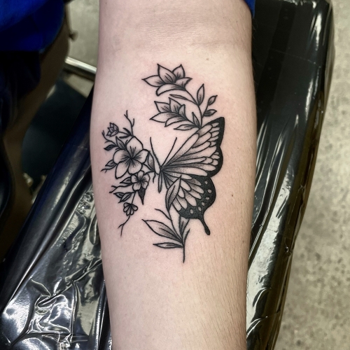 Cass: Tattoo Artist in West Bloomfield, MI | Chroma Tattoo